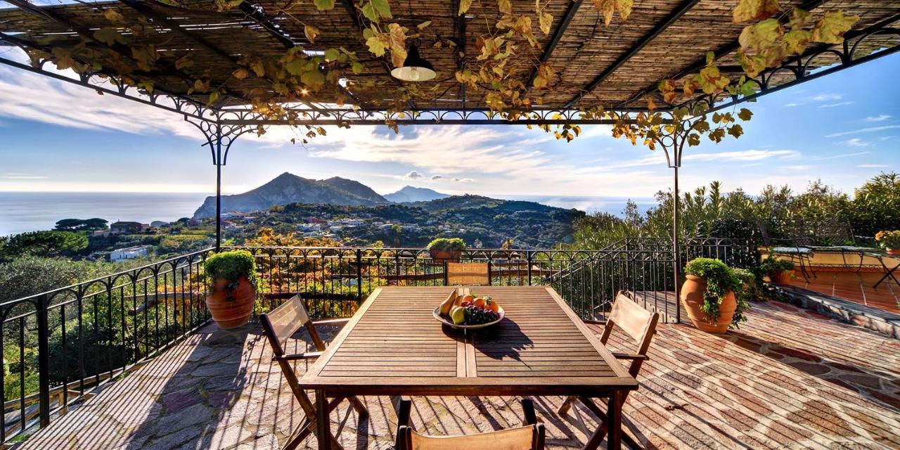 Villa Due Golfi Massa Lubrense Exterior foto